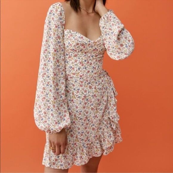 Reformation Dresses & Skirts - Reformation Cammi Dress in Ronan